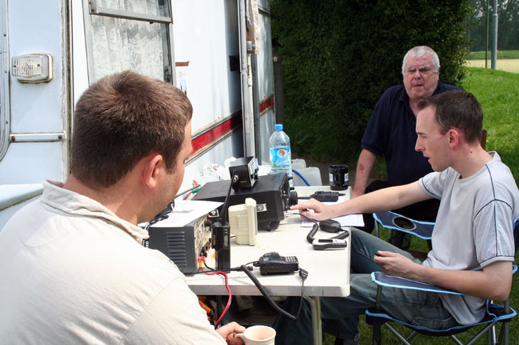 Dave M3TBV, John M0UKD & Bill G0BOF - VHF Saturday

Taken by Fred, G3SVK
