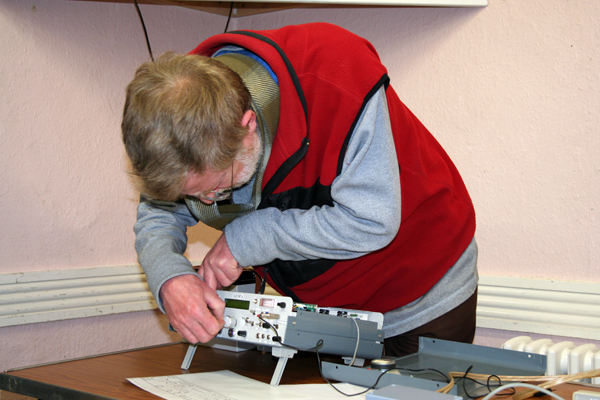 Oliver, G3TPJ
Home made HF Tranciever
