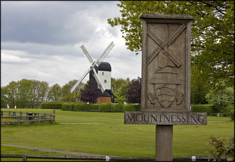 Mountnessing Windmill seen from Roman Road.
Photo by John M0UKD
