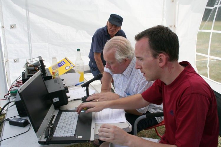 John M0UKD and Peter G3JSR operating 50MHz
Photo by Fred G3SVK
