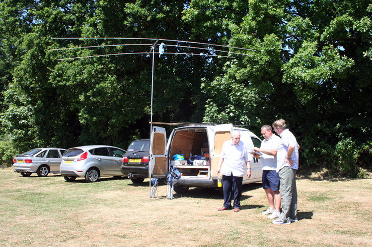 Homemade 10m beam by Wayne M0MPG
Photo by Fred G3SVK
