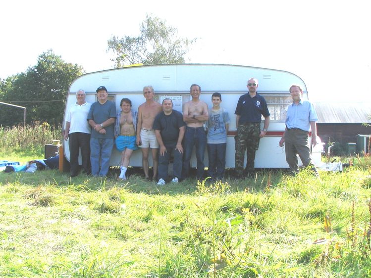 The 2004 contest team
