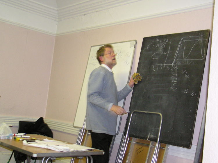 Oliver G3TPJ
Lecture night
Keywords: g3tpj lecture