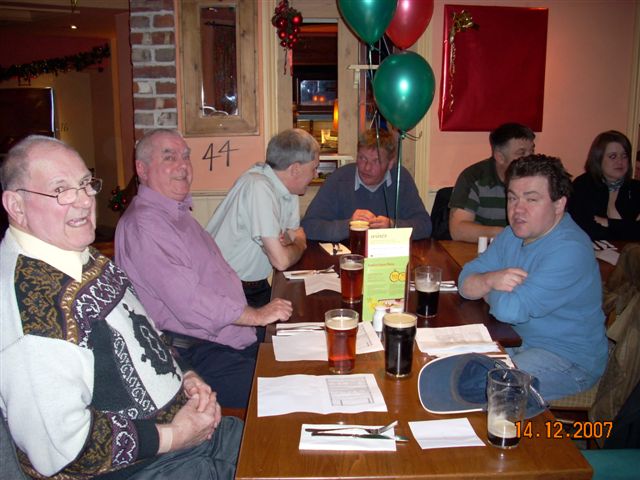 2007 Christmas Dinner
left Jim M0MAC and G0BOF Bill. Right Dave G4UNS
Keywords: g4uns g0bof m0mac