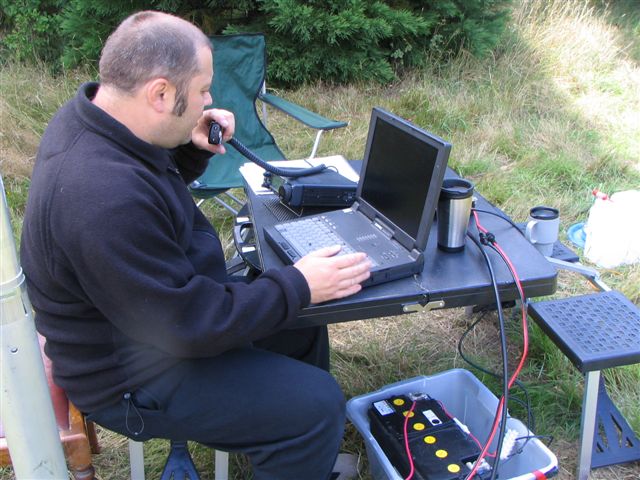 Dave M0TAZ in contest mode
