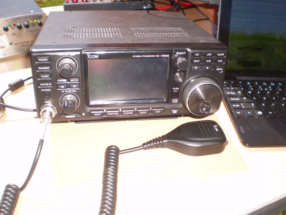 Icom IC-7300 Radio
