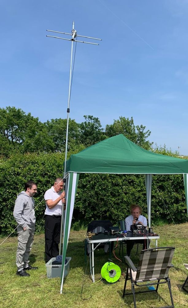 Michael M3DOV and Kevin 2E0WKV and Alan G3RJI operating the radio
